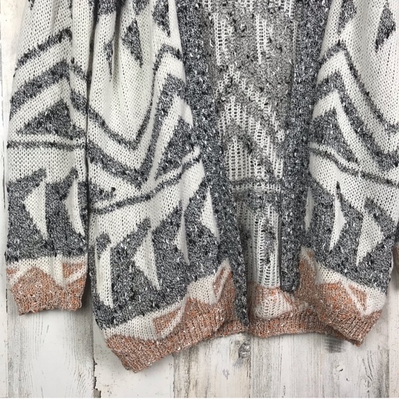 Tilly’s | Chunky Knit Cardigan - Picture 3 of 13